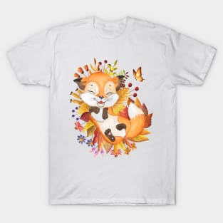 Fox lying in the garden T-Shirt